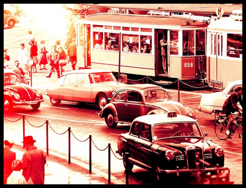 marion-duschletta-bild-pop-art-collage-zuerich-zuerich-vintage-Central-Autos
